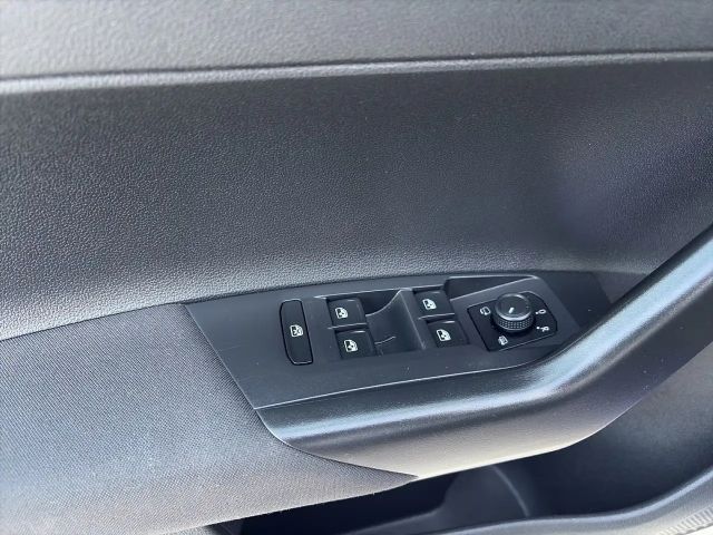 Volkswagen Polo 1,0 LED VIRTUAL TEMP SHZ KLIMA LANE ASSIST