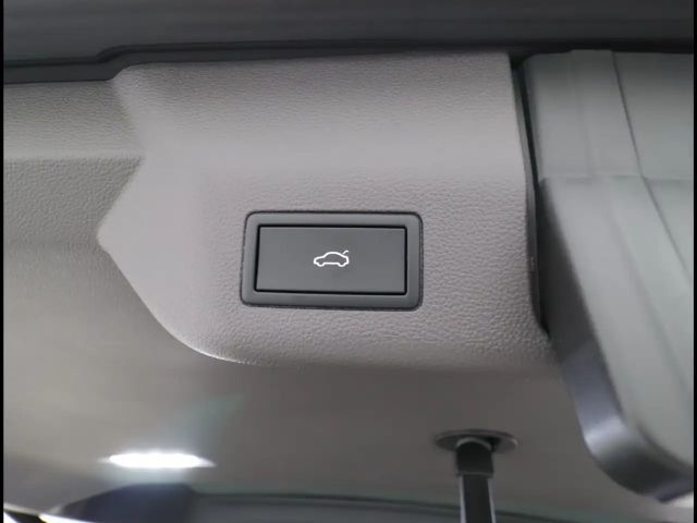 Volkswagen Multivan 2.0 TDI DSG Style T7