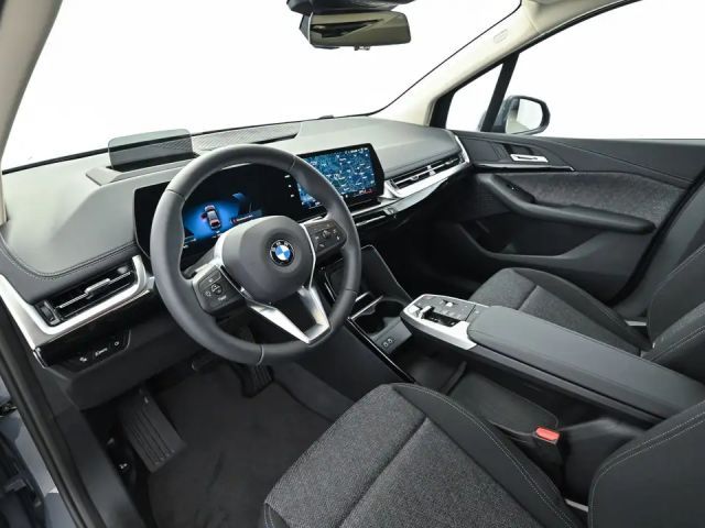 BMW 218 218d Active Tourer Sedan