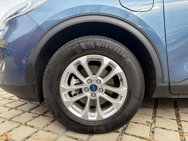 Ford Kuga Plug in Hybrid Titanium