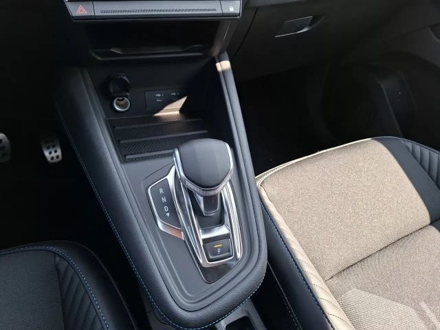 Renault Captur Alpine EDC Esprit Hybrid