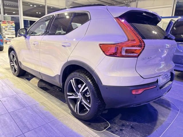Volvo XC40 Dark Plus