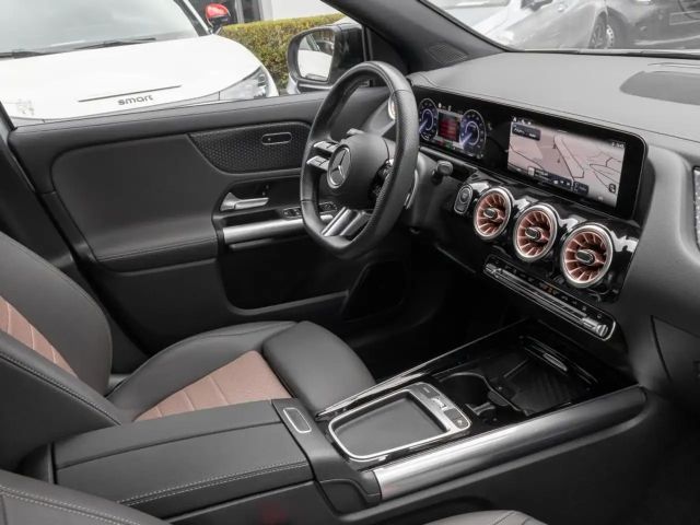 Mercedes-Benz EQA 300 4MATIC