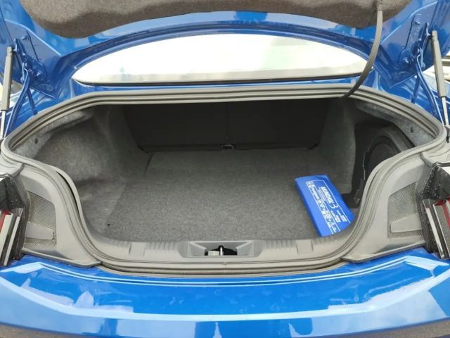 Ford Mustang Fastback GT 5.0 V8