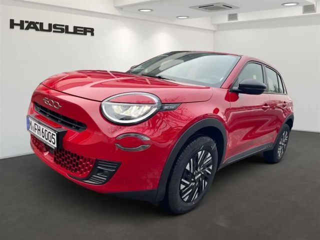 Fiat 600e 1.2 Mild-Hybrid Rückfahrkamera*PDC vorne u. hinten