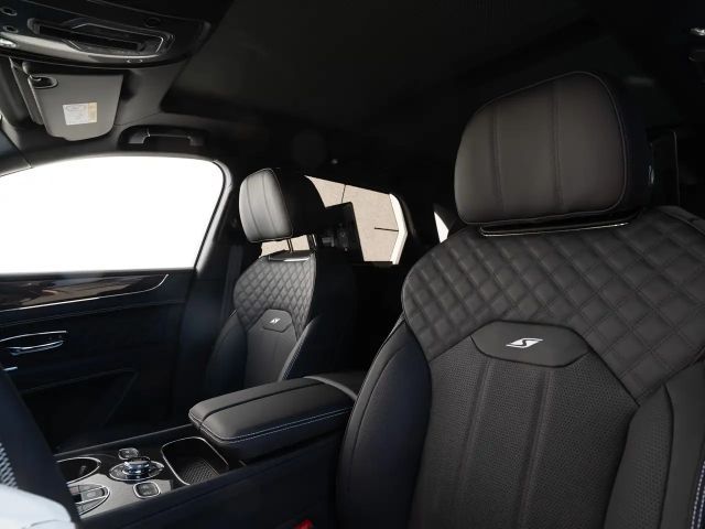 Bentley Bentayga V8