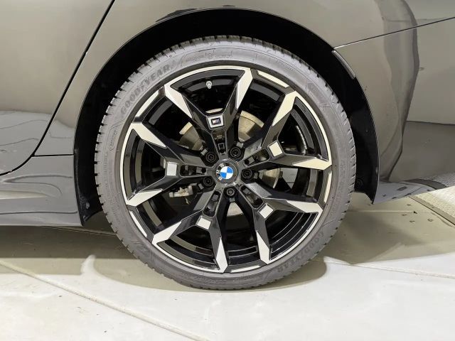 BMW 320 320d M-Sport Touring xDrive