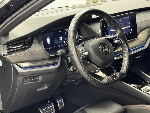 Skoda Octavia Combi RS iV