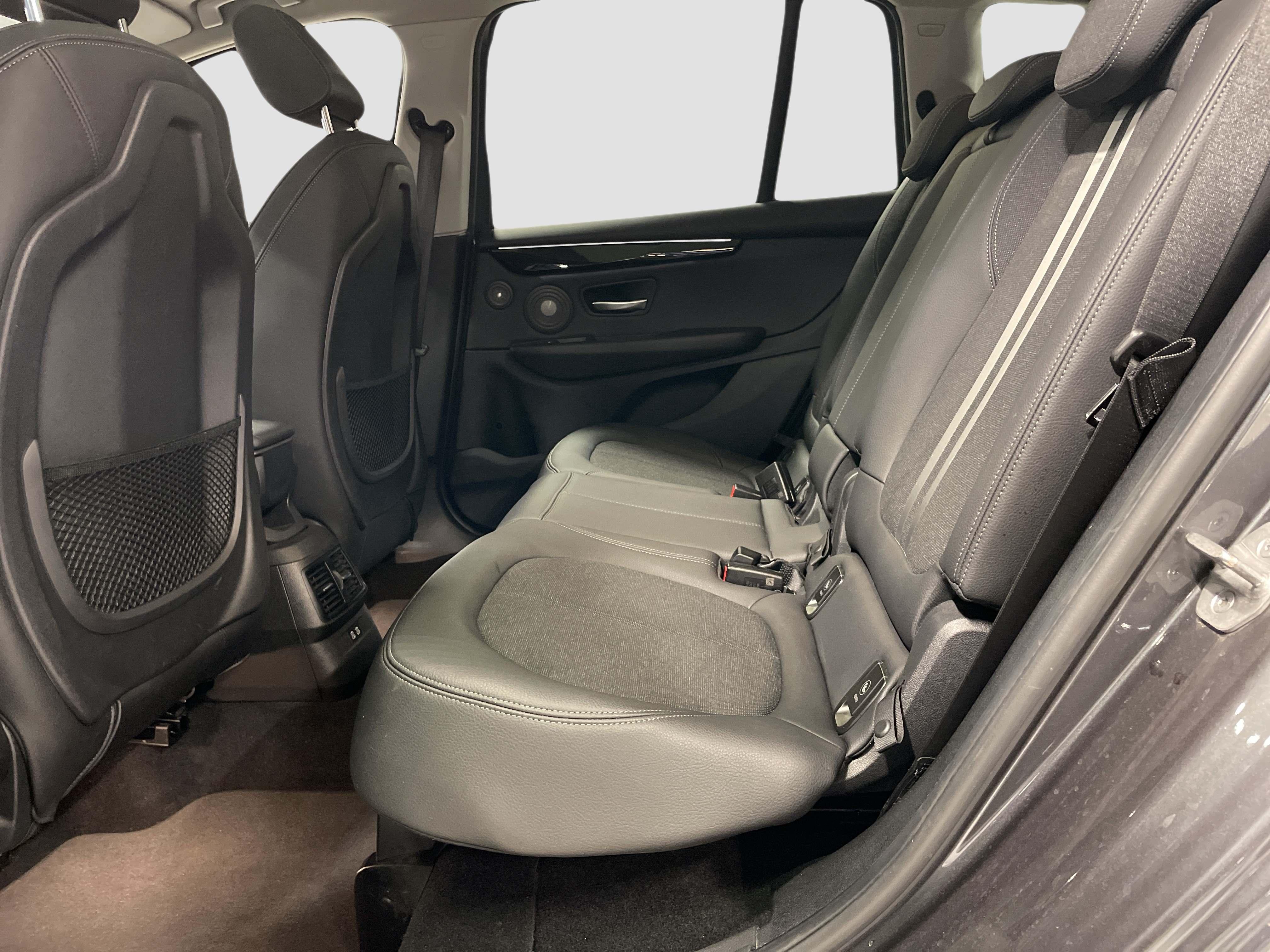 BMW 218 218d Gran Tourer xDrive