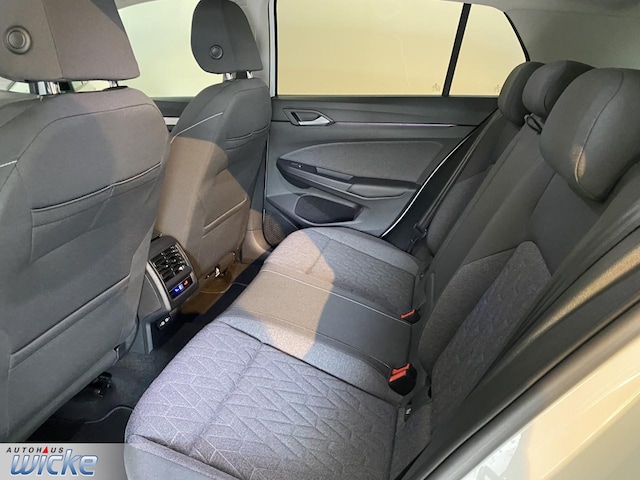 Volkswagen Golf 1.0 TSI Move