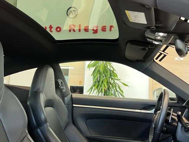 Porsche 992 4S Carrera Coupé