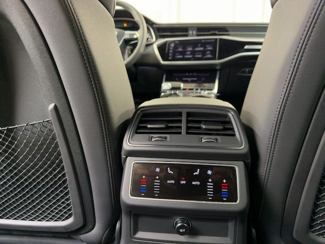 Audi S6 Avant Quattro