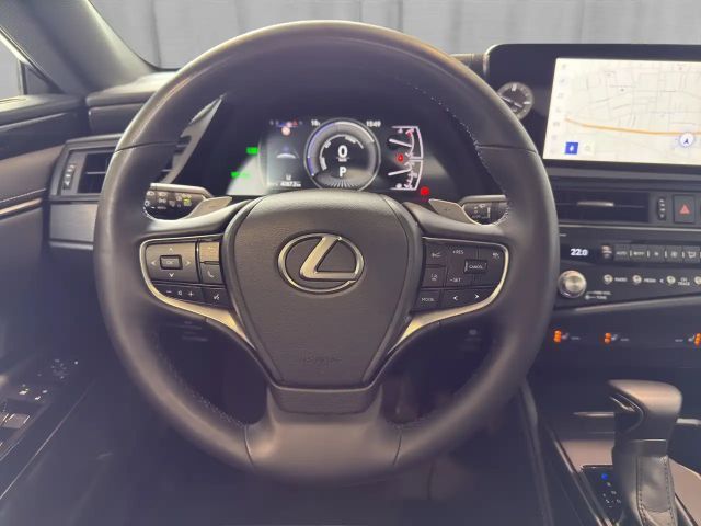 Lexus ES Business Line