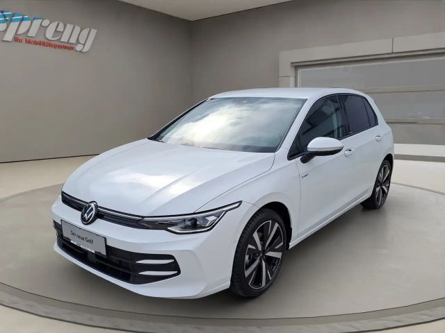 Volkswagen Golf 8 - 4 Zylinder - 115 PS - NEU nur € 25.999,-*