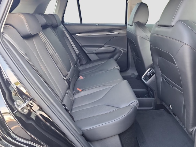 Skoda Elroq 210 KW MATRIX 360° AHK HUD WPumpe