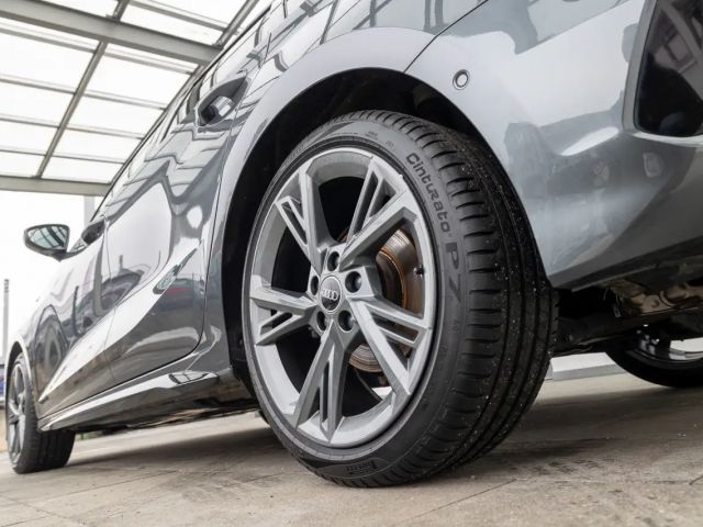 Audi A3 35 TFSI S-Line Sedan Sportback