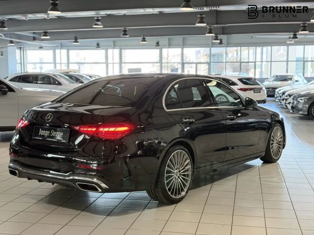 Mercedes-Benz C 200 AMG Line Sedan