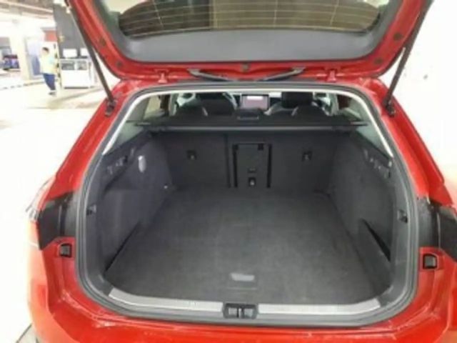 Volkswagen Passat 2.0 TDI Business DSG IQ.Drive