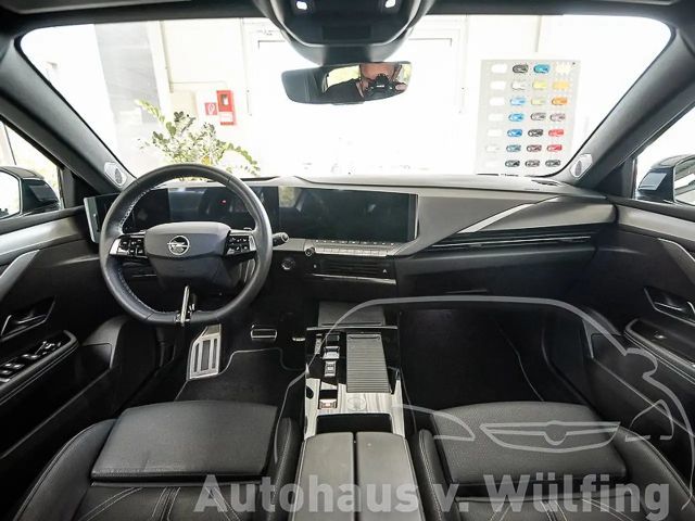 Opel Astra Hybrid Innovation Ultimate