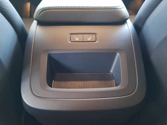 Volvo XC60 Dark Plus