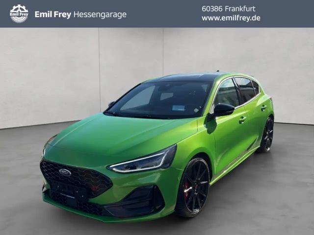 Ford Focus EcoBoost ST Line