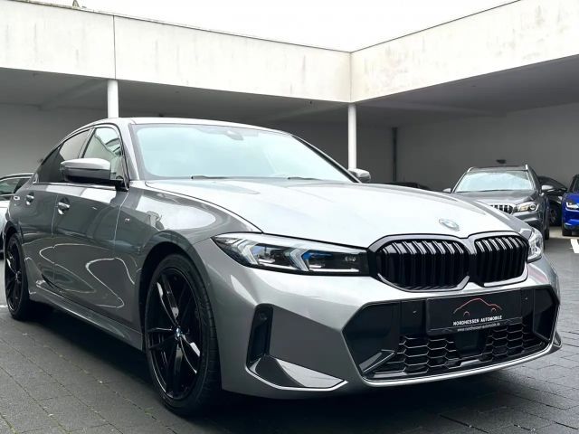 BMW 320 320d M-Sport Sedan xDrive