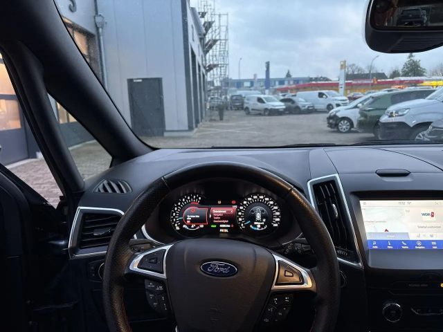 Ford S-Max ST Line