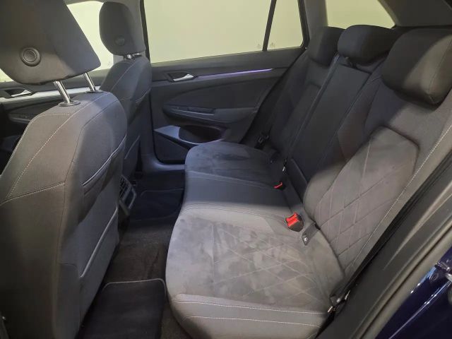 Volkswagen Golf DSG Life Variant