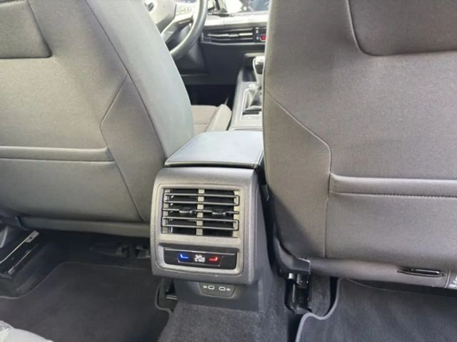 Volkswagen Golf 1.5 TSI Golf VIII IQ.Drive