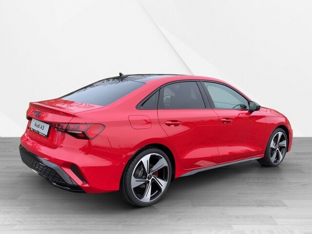 Audi A3 35 TDI S-Line S-Tronic Sedan