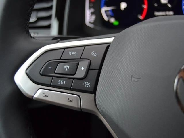 Volkswagen Taigo 1.0 TSI DSG Life