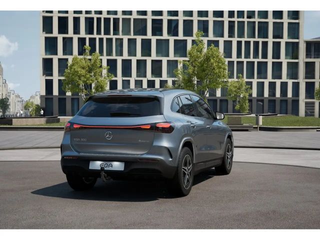 Mercedes-Benz EQA 300 4MATIC