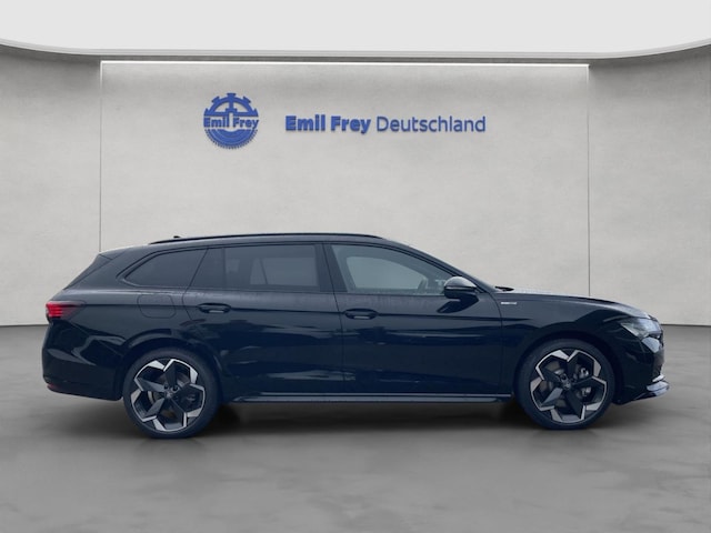 Skoda Superb Combi Sportline iV