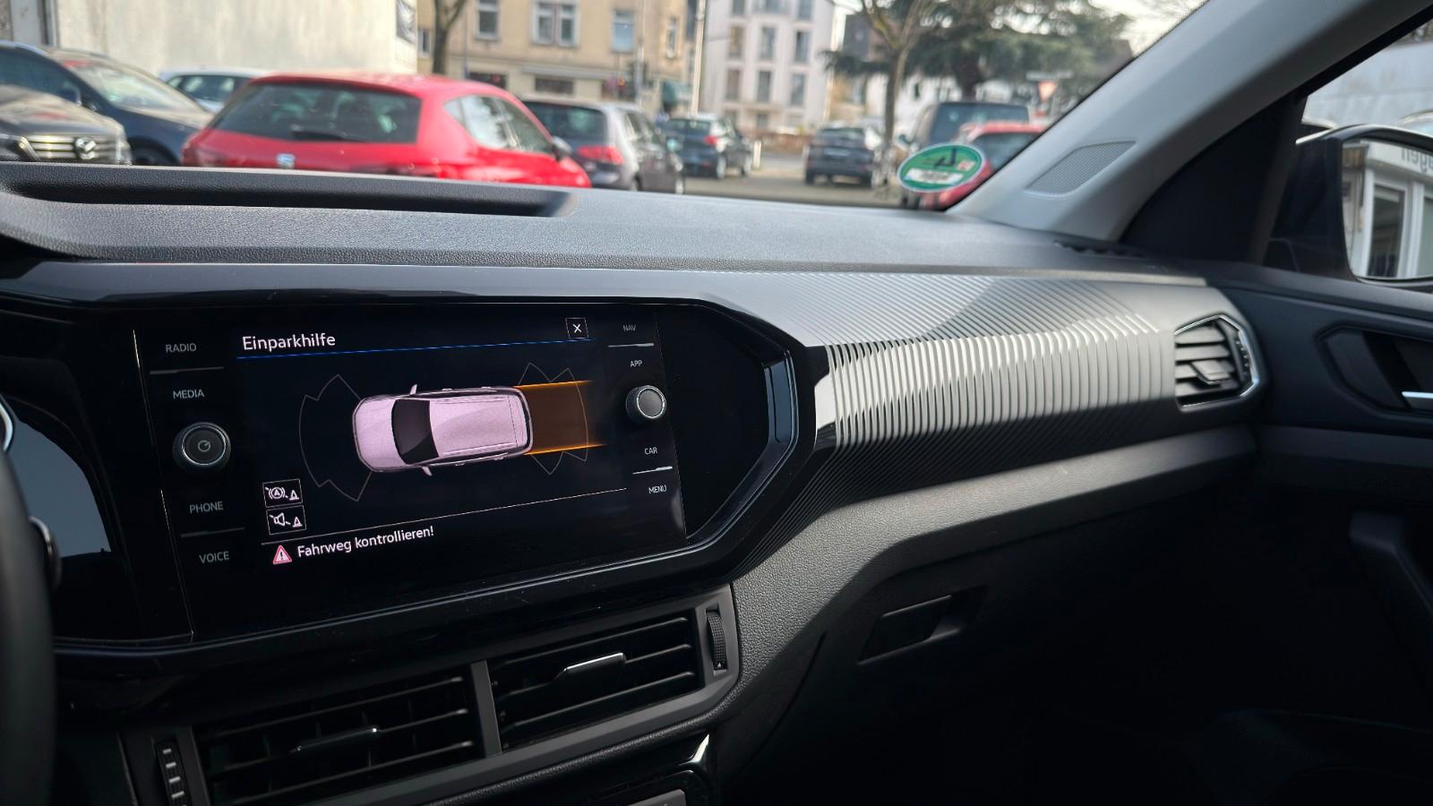 Volkswagen T-Cross Style