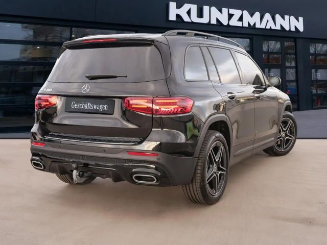 Mercedes-Benz GLB 180 AMG Line