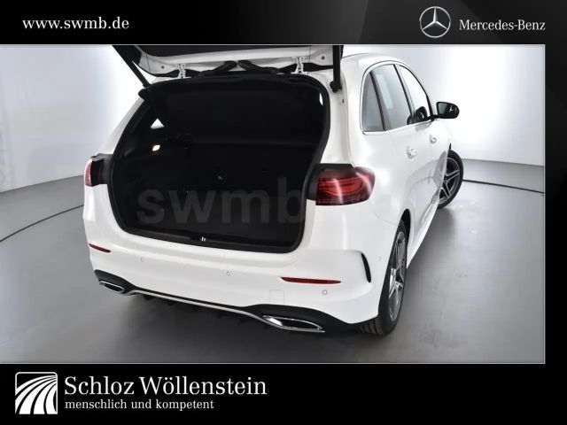 Mercedes-Benz B 180 AMG Line