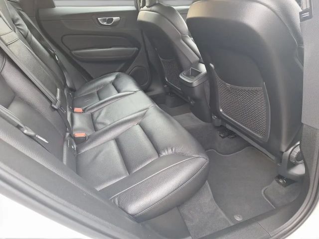 Volvo XC60 AWD Momentum