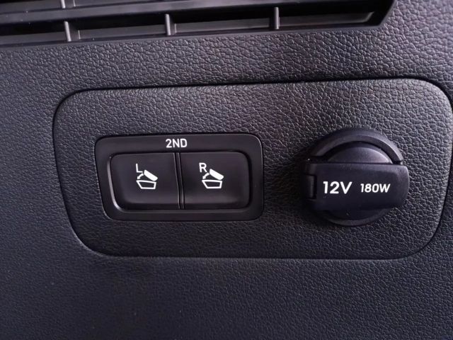 Hyundai Santa Fe Hybrid