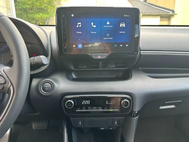 Toyota Yaris Active Hatchback Hybride