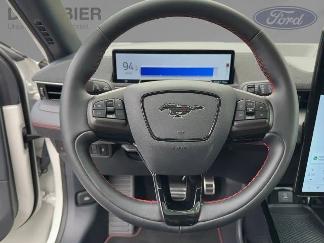 Ford Mustang Mach-E AWD