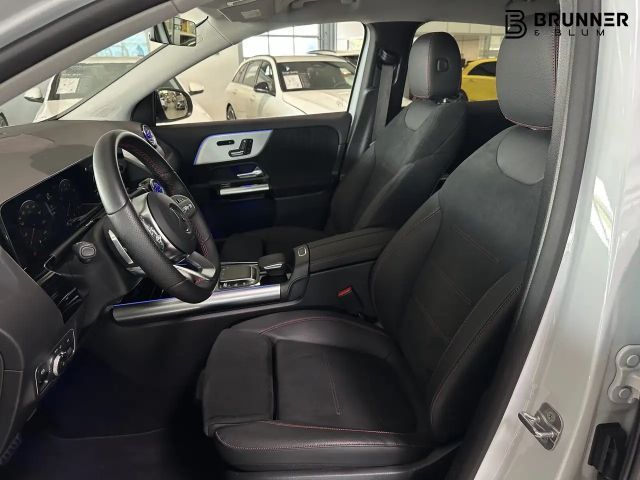 Mercedes-Benz GLA 250 4MATIC AMG Line