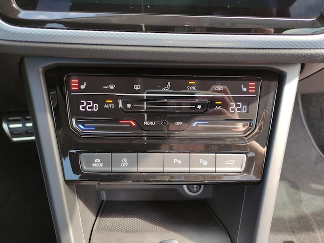 Volkswagen Touran 1.5 TSI DSG