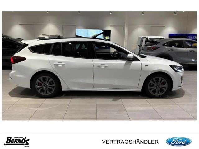 Ford Focus EcoBoost ST Line Wagon