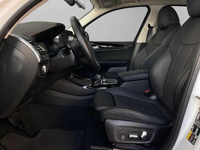 BMW X3 xDrive30e