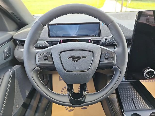 Ford Mustang Mach-E AWD Extended range GT