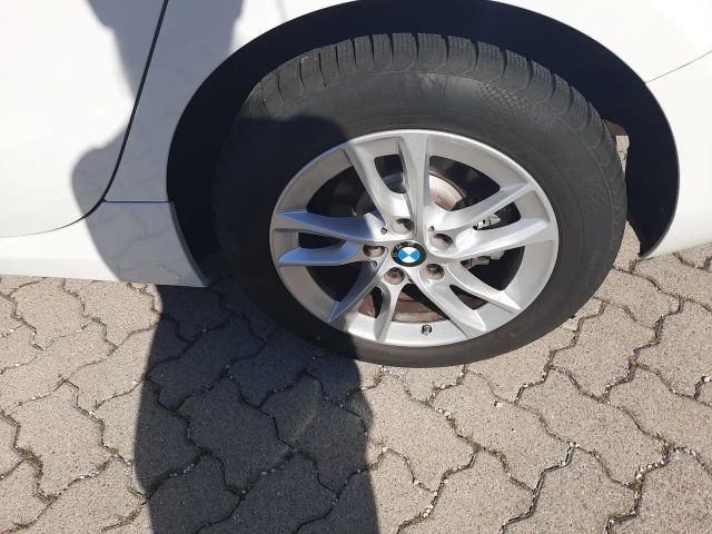 BMW 118 118i Sedan Sport Line