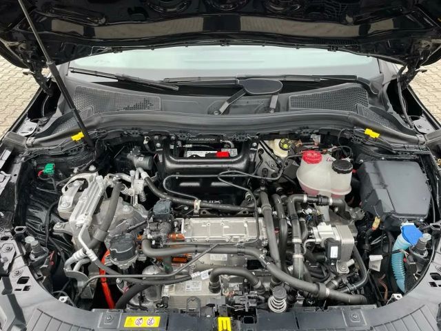 Mercedes-Benz EQA 300 4MATIC AMG Line