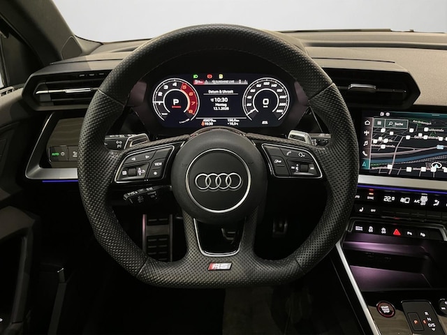 Audi RS3 Quattro S-Tronic Sedan
