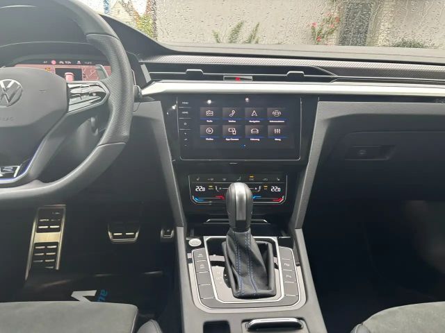Volkswagen Arteon R 4MO*KAM*NAV*CARPLAY*Tr.-ACC*eAHK*PANO*DCC