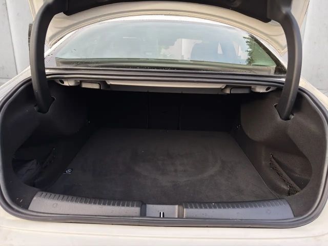 Mercedes-Benz CLA 180 Coupé Progressive